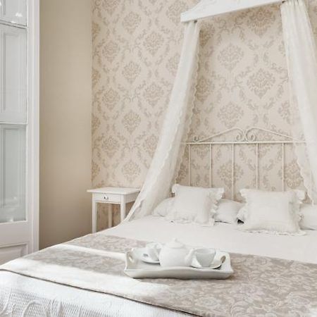 Lumine Suites Barcelona Hostal Quarto foto